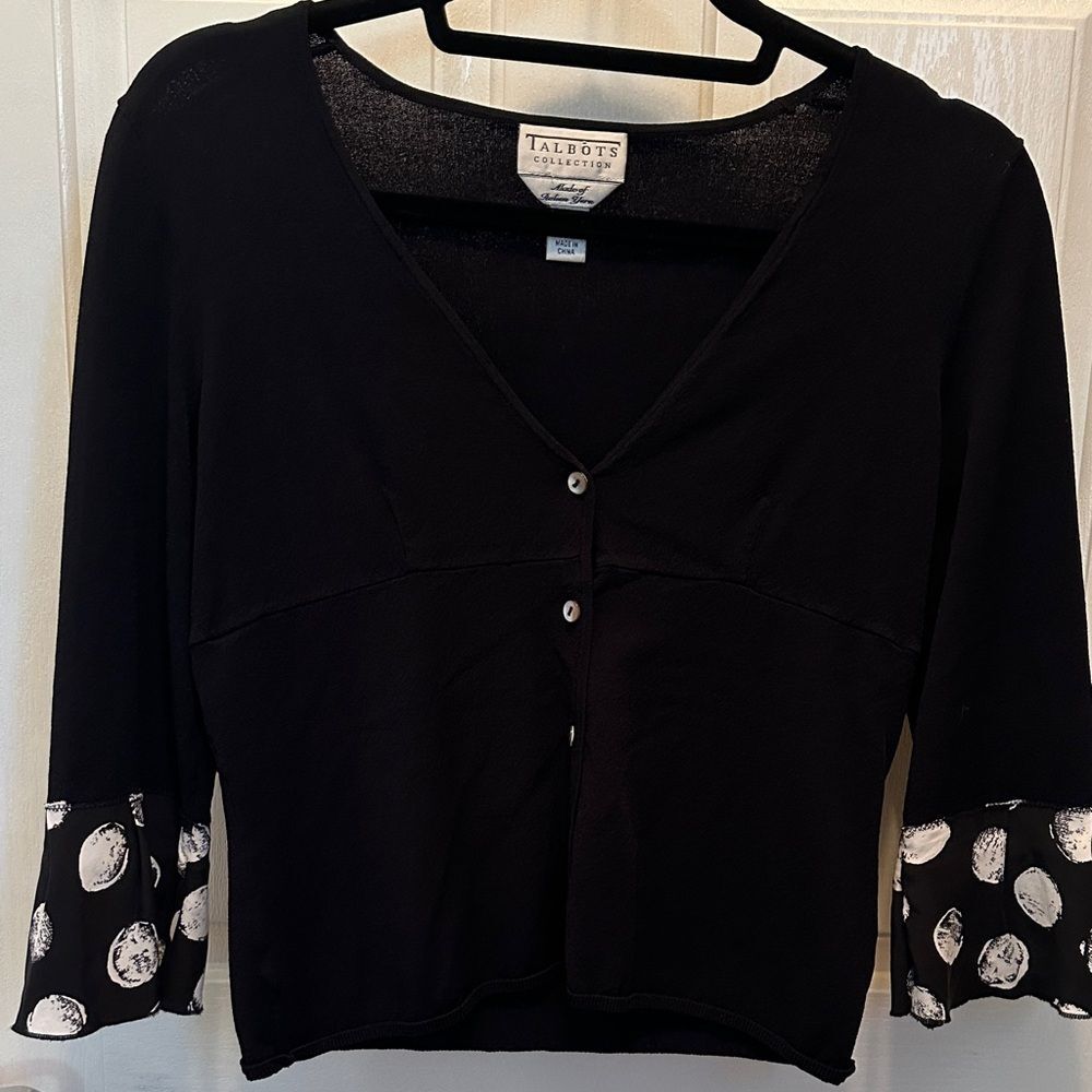 Talbots Black Sweater with White Patterned 3/4 sleeve Cuffs size Small